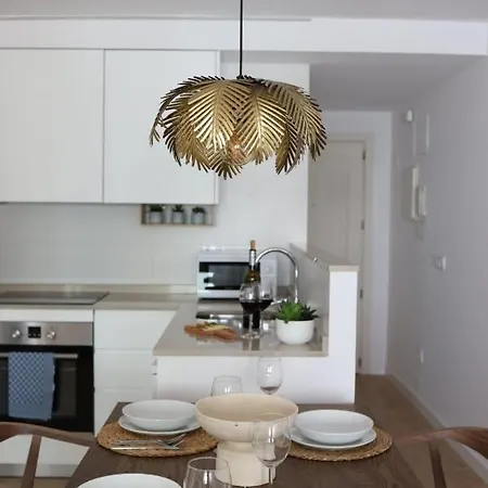 Florit Flats - The Apolo Appartement